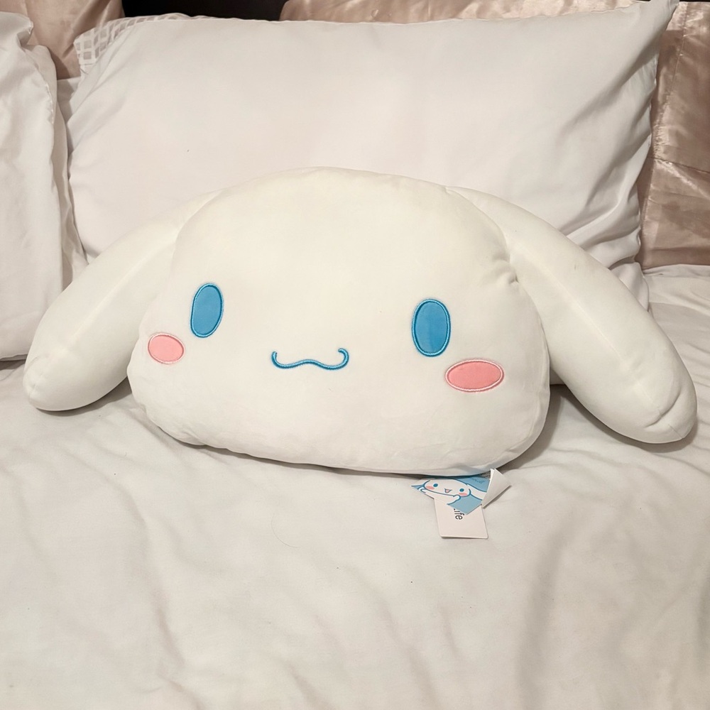 Sanrio Cinnamoroll Plush